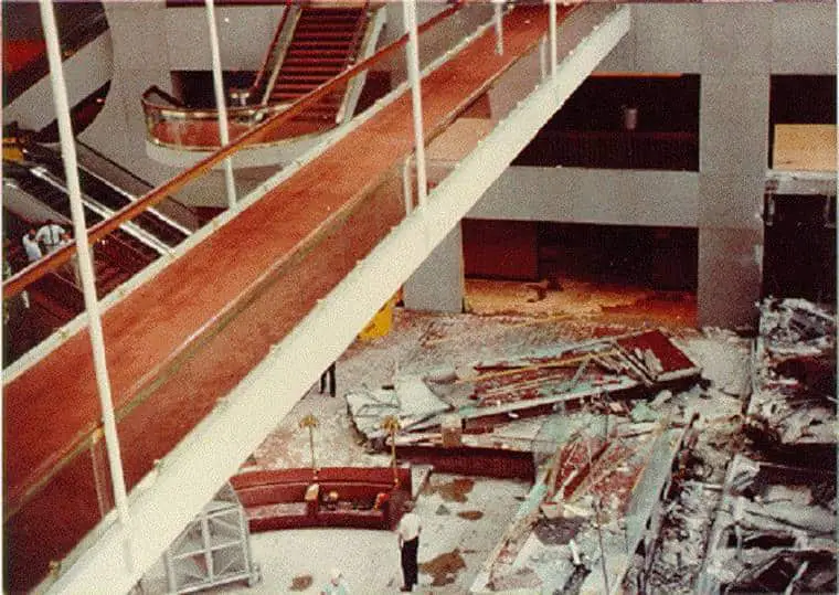 Öldüren Matematik Hatası: Hyatt Regency Yaya Yolu Çöküşü