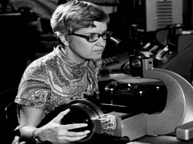 Vera Rubin: Karanlık Maddeyi Aydınlatan Gökbilimci