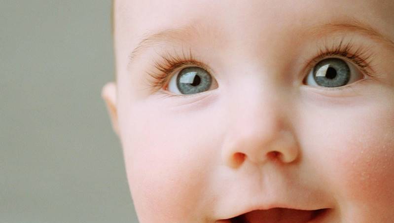 Mavi Göz Bir Yanılgı: Tüm İnsanlar Kahverengi Gözlü!