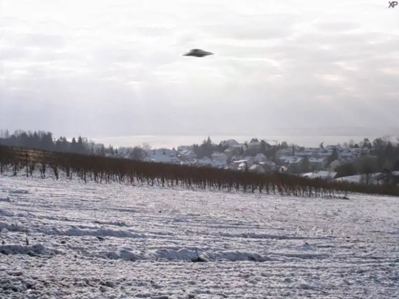 Roswell Kazası: UFO Hikayelerinin Arkasındaki Gerçek Nedir?