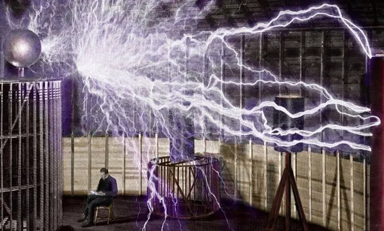 Tesla Bobini Nedir? Kablosuz Elektrik Nasıl İletilir?